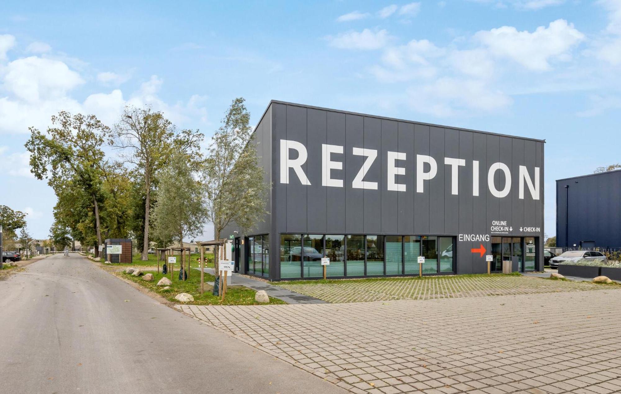 Lovely Apartment In Lembruch-Duemmer See Exterior photo